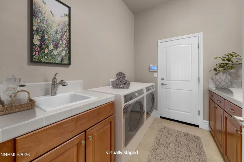 4747 Jacmel, Sparks, Nevada 89436, 5 Bedrooms Bedrooms, ,3 BathroomsBathrooms,Residential,Residential,Jacmel,260001479