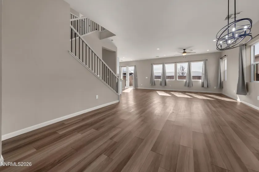 7609 Navasota, Sparks, Nevada 89436, 4 Bedrooms Bedrooms, ,3 BathroomsBathrooms,Residential,Residential,Navasota,260001480