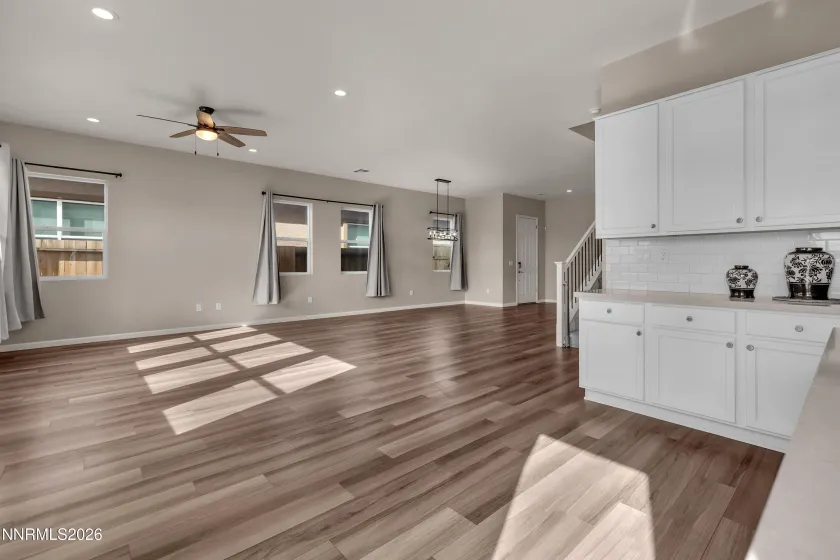 7609 Navasota, Sparks, Nevada 89436, 4 Bedrooms Bedrooms, ,3 BathroomsBathrooms,Residential,Residential,Navasota,260001480