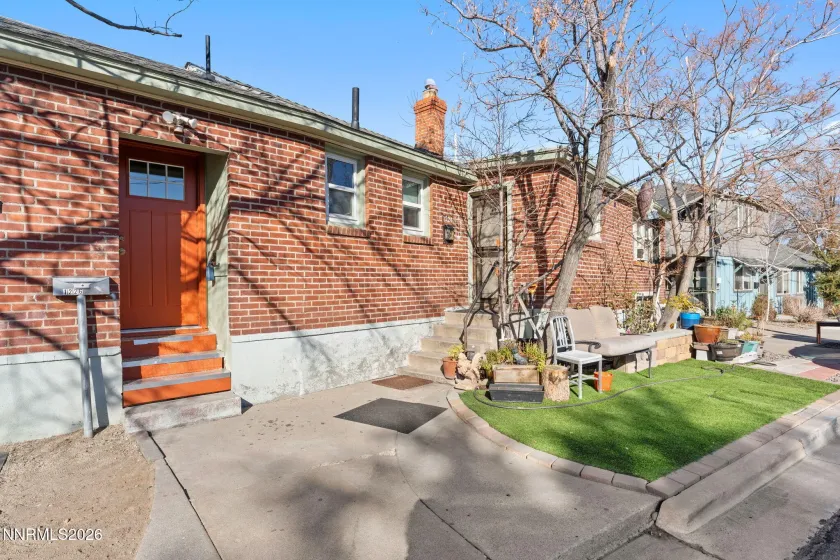 1224 F, Sparks, Nevada 89431, ,Residential Income,Residential,F,260001482