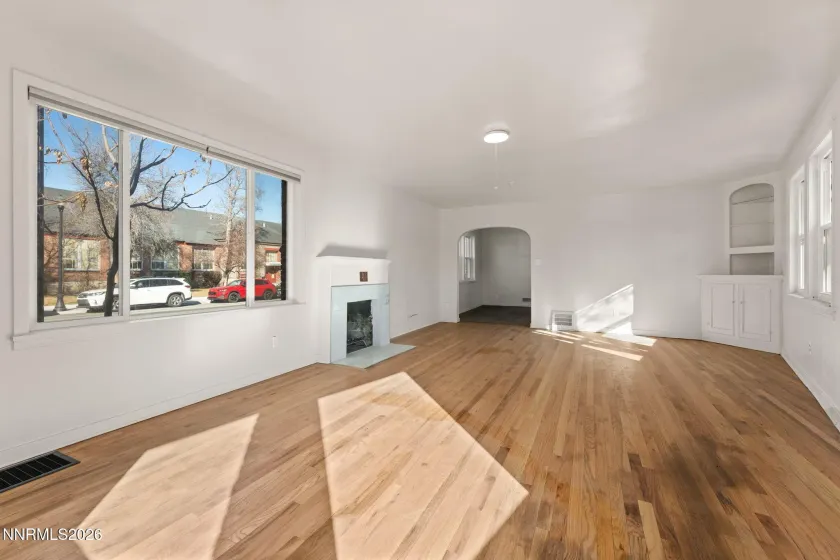 1224 F, Sparks, Nevada 89431, ,Residential Income,Residential,F,260001482