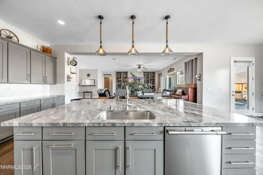 445 Horizon Ridge, Spanish Springs, Nevada 89441, 5 Bedrooms Bedrooms, ,3 BathroomsBathrooms,Residential,Residential,Horizon Ridge,260001489