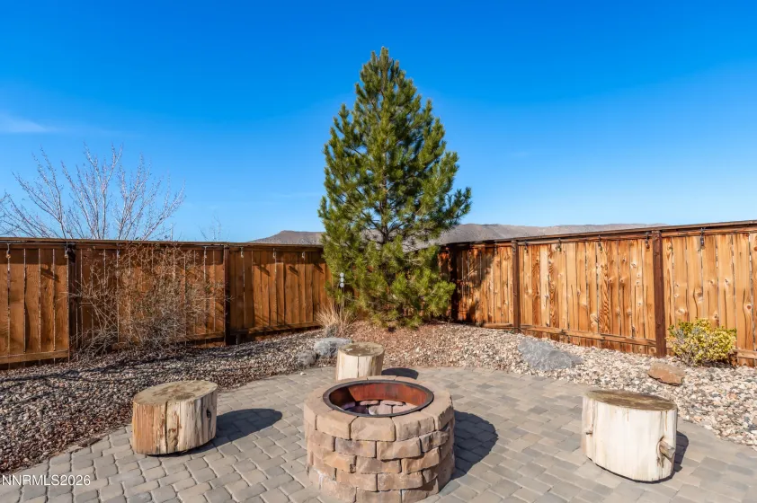 445 Horizon Ridge, Spanish Springs, Nevada 89441, 5 Bedrooms Bedrooms, ,3 BathroomsBathrooms,Residential,Residential,Horizon Ridge,260001489