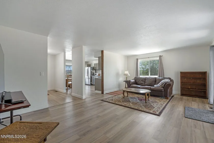 10605 Osage, Reno, Nevada 89508, 3 Bedrooms Bedrooms, ,2 BathroomsBathrooms,Residential,Residential,Osage,260001495