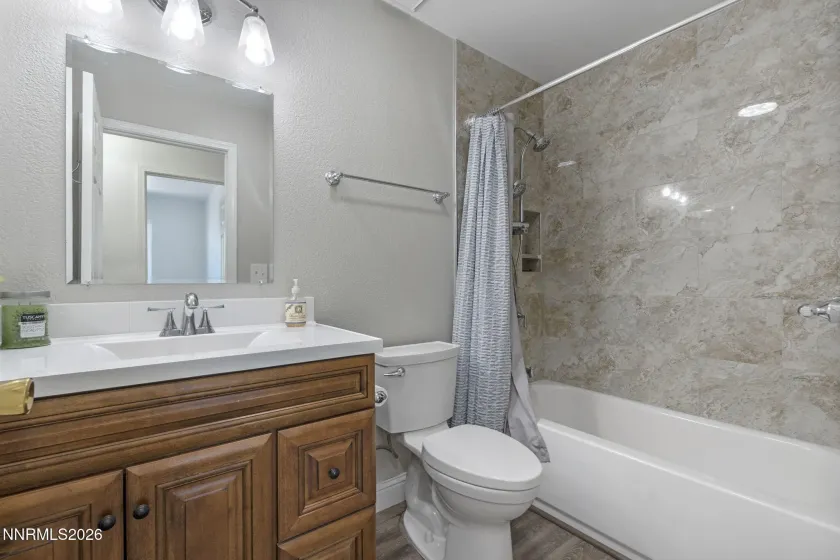 10605 Osage, Reno, Nevada 89508, 3 Bedrooms Bedrooms, ,2 BathroomsBathrooms,Residential,Residential,Osage,260001495