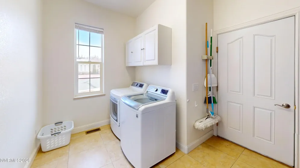 5520 Patrician, Winnemucca, Nevada 89445, 3 Bedrooms Bedrooms, ,3 BathroomsBathrooms,Residential,Residential,Patrician,260001506