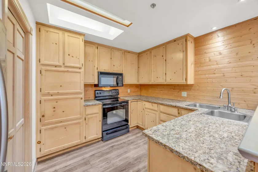 985 Aspen Grove, Minden, Nevada 89423, 2 Bedrooms Bedrooms, ,2 BathroomsBathrooms,Residential,Residential,Aspen Grove,260001507