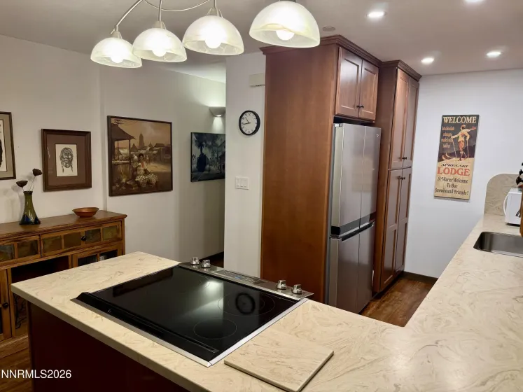 333 Ski, Incline Village, Nevada 89451, 2 Bedrooms Bedrooms, ,2 BathroomsBathrooms,Residential,Residential,Ski,260001508