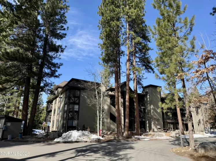 333 Ski, Incline Village, Nevada 89451, 2 Bedrooms Bedrooms, ,2 BathroomsBathrooms,Residential,Residential,Ski,260001508