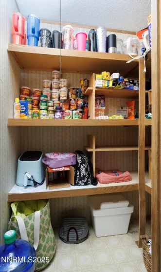 1095 7th, Silver Springs, Nevada 89429, 3 Bedrooms Bedrooms, ,3 BathroomsBathrooms,Residential,Residential,7th,260001509