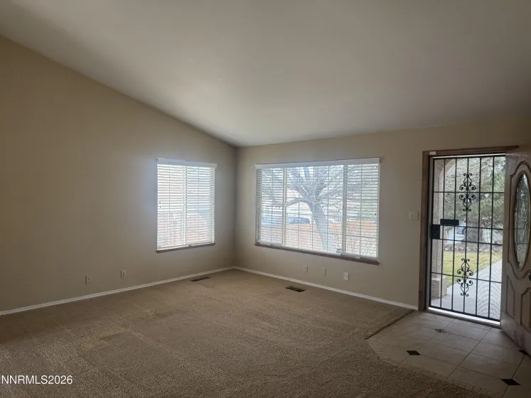 6761 Drexel, Sparks, Nevada 89436, 3 Bedrooms Bedrooms, ,2 BathroomsBathrooms,Residential,Residential,Drexel,260001510