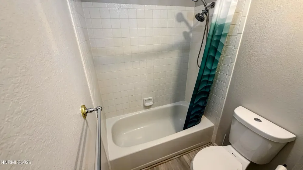 1381 Laser, Sparks, Nevada 89436, 3 Bedrooms Bedrooms, ,3 BathroomsBathrooms,Residential,Residential,Laser,260001511