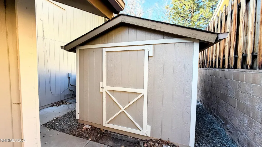 1381 Laser, Sparks, Nevada 89436, 3 Bedrooms Bedrooms, ,3 BathroomsBathrooms,Residential,Residential,Laser,260001511