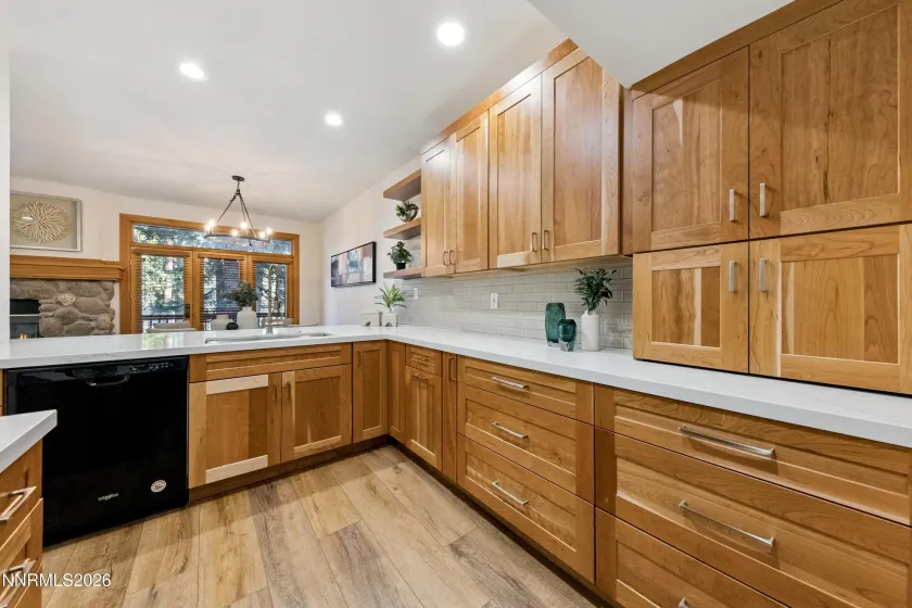 929 Northwood, Incline Village, Nevada 89451, 3 Bedrooms Bedrooms, ,3 BathroomsBathrooms,Residential,Residential,Northwood,260001515