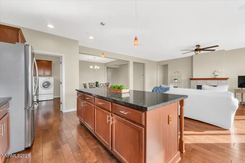 5345 Energystone, Sparks, Nevada 89436, 4 Bedrooms Bedrooms, ,3 BathroomsBathrooms,Residential,Residential,Energystone,260001518