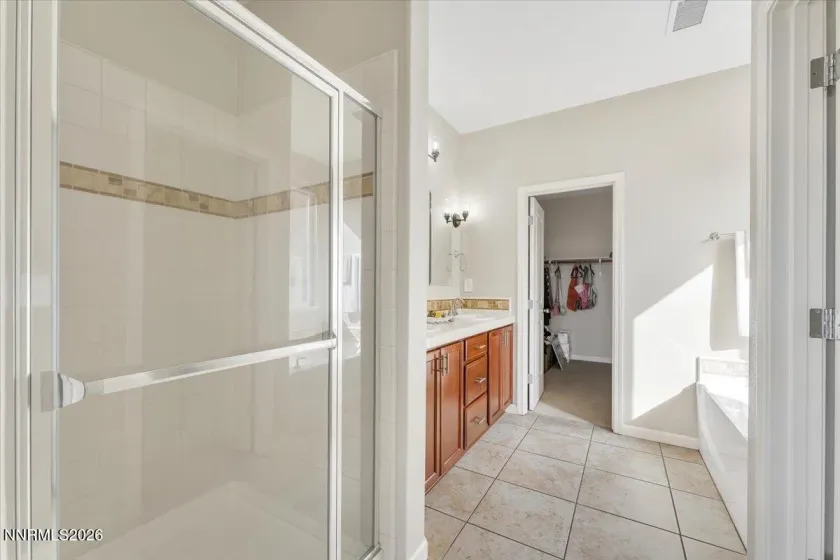 5345 Energystone, Sparks, Nevada 89436, 4 Bedrooms Bedrooms, ,3 BathroomsBathrooms,Residential,Residential,Energystone,260001518