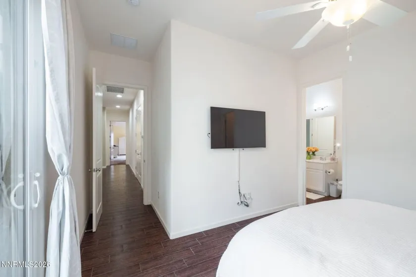 1641 Crescent Pointe, Reno, Nevada 89523, 4 Bedrooms Bedrooms, ,3 BathroomsBathrooms,Residential,Residential,Crescent Pointe,260001522