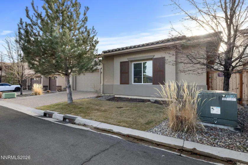1641 Crescent Pointe, Reno, Nevada 89523, 4 Bedrooms Bedrooms, ,3 BathroomsBathrooms,Residential,Residential,Crescent Pointe,260001522