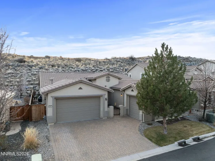 1641 Crescent Pointe, Reno, Nevada 89523, 4 Bedrooms Bedrooms, ,3 BathroomsBathrooms,Residential,Residential,Crescent Pointe,260001522