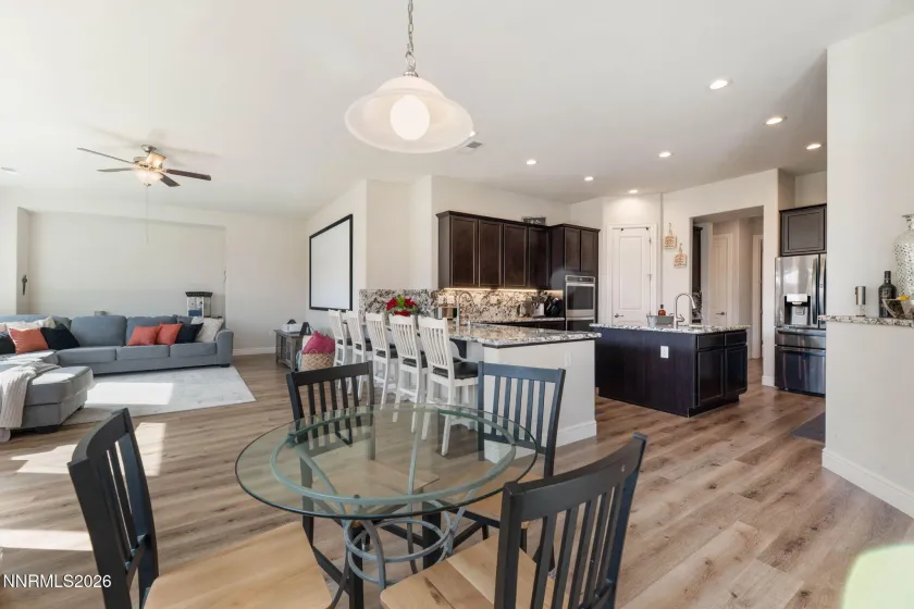 360 White Hawk, Fernley, Nevada 89408, 5 Bedrooms Bedrooms, ,4 BathroomsBathrooms,Residential,Residential,White Hawk,260001523