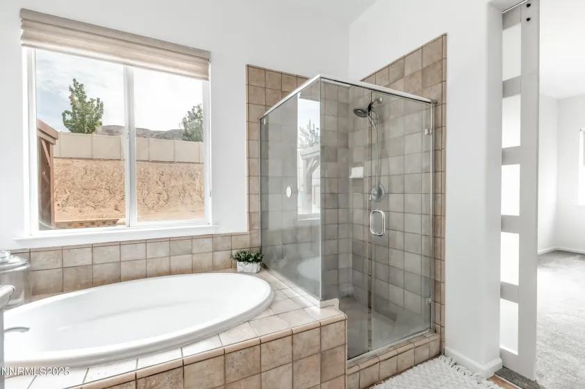 10700 Summer Glen, Reno, Nevada 89521, 3 Bedrooms Bedrooms, ,3 BathroomsBathrooms,Residential,Residential,Summer Glen,260001524