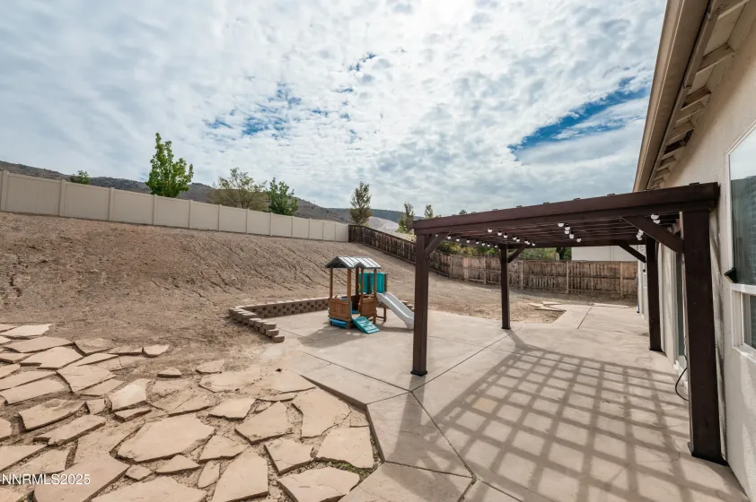 10700 Summer Glen, Reno, Nevada 89521, 3 Bedrooms Bedrooms, ,3 BathroomsBathrooms,Residential,Residential,Summer Glen,260001524