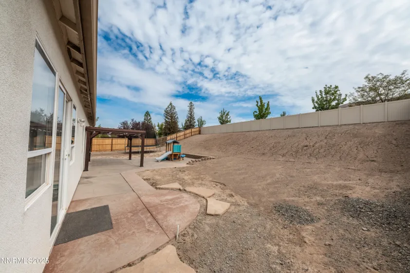 10700 Summer Glen, Reno, Nevada 89521, 3 Bedrooms Bedrooms, ,3 BathroomsBathrooms,Residential,Residential,Summer Glen,260001524