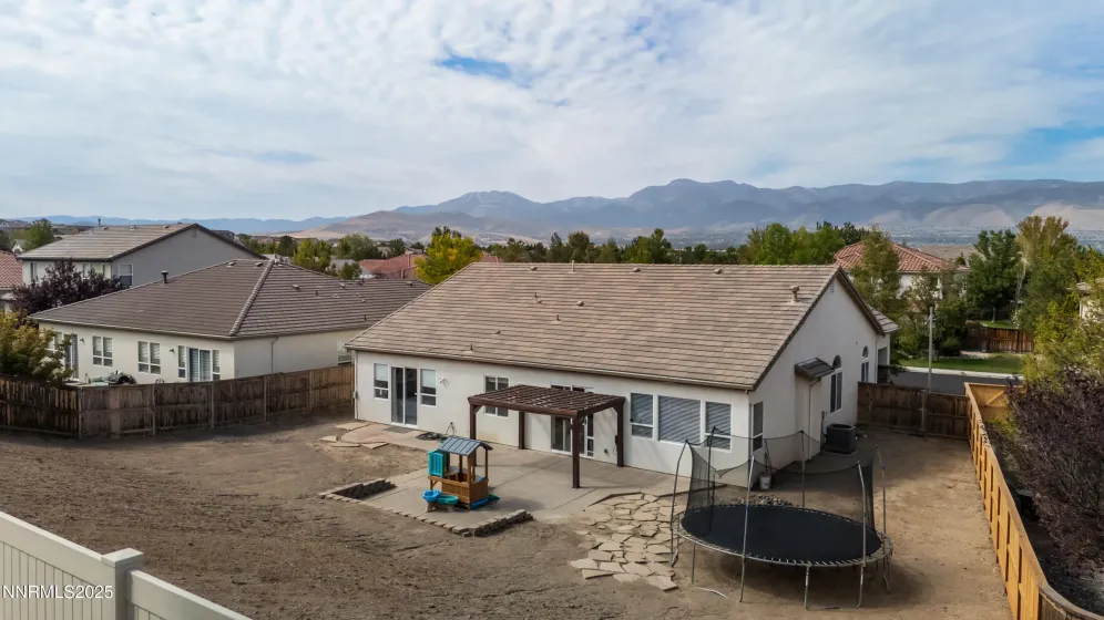 10700 Summer Glen, Reno, Nevada 89521, 3 Bedrooms Bedrooms, ,3 BathroomsBathrooms,Residential,Residential,Summer Glen,260001524