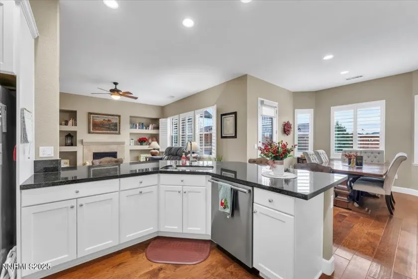 322 Desert Chukar, Spanish Springs, Nevada 89441, 3 Bedrooms Bedrooms, ,2 BathroomsBathrooms,Residential,Residential,Desert Chukar,250058809