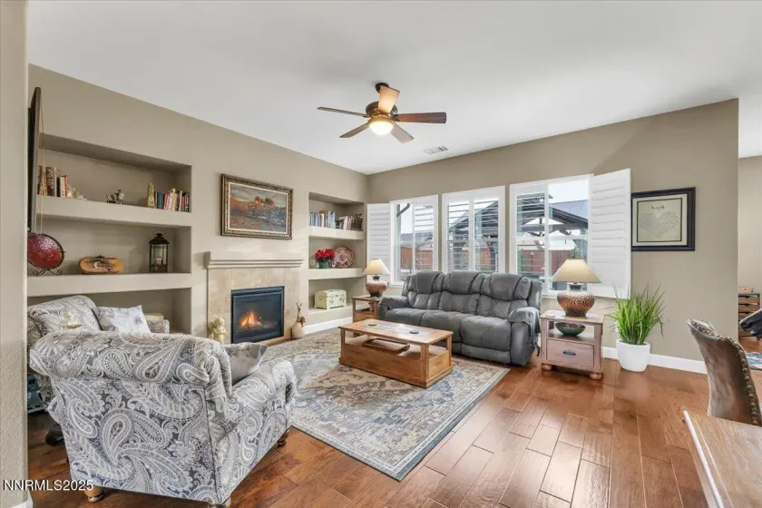 322 Desert Chukar, Spanish Springs, Nevada 89441, 3 Bedrooms Bedrooms, ,2 BathroomsBathrooms,Residential,Residential,Desert Chukar,250058809