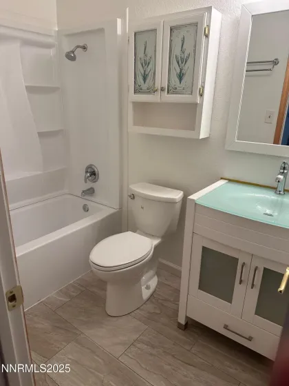 3926 Clear Acre, Reno, Nevada 89512, 2 Bedrooms Bedrooms, ,1 BathroomBathrooms,Residential,Residential,Clear Acre,250050417