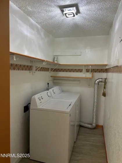 3926 Clear Acre, Reno, Nevada 89512, 2 Bedrooms Bedrooms, ,1 BathroomBathrooms,Residential,Residential,Clear Acre,250050417