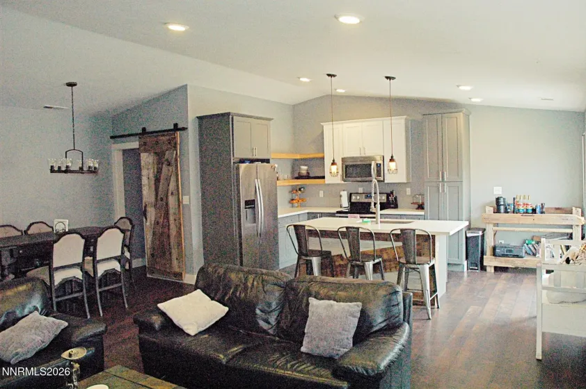 1341 Wales, Gardnerville, Nevada 89410, 3 Bedrooms Bedrooms, ,2 BathroomsBathrooms,Residential,Residential,Wales,260001528