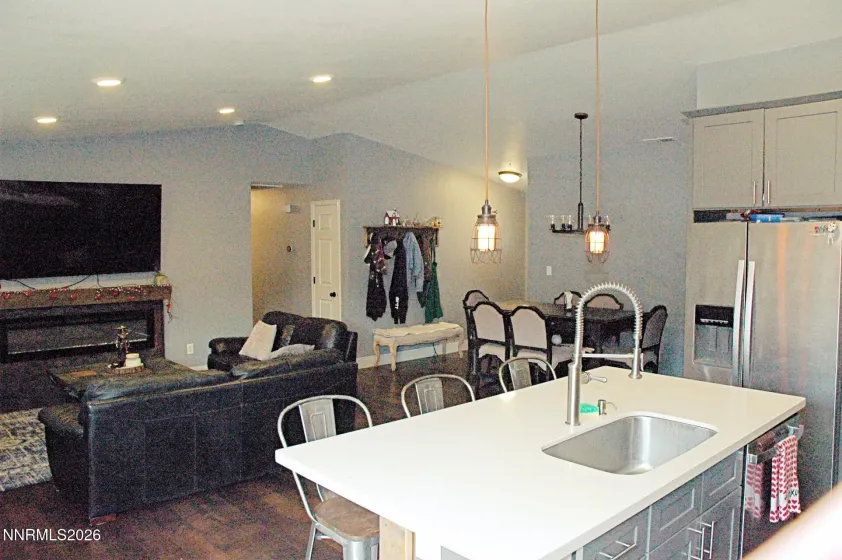 1341 Wales, Gardnerville, Nevada 89410, 3 Bedrooms Bedrooms, ,2 BathroomsBathrooms,Residential,Residential,Wales,260001528