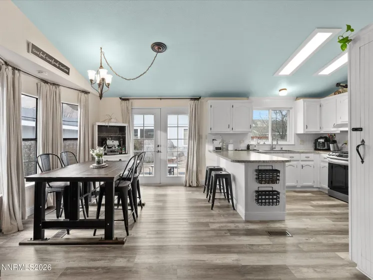 322 Ave De La Bleu De Clair, Sparks, Nevada 89434, 3 Bedrooms Bedrooms, ,2 BathroomsBathrooms,Residential,Residential,Ave De La Bleu De Clair,260001527