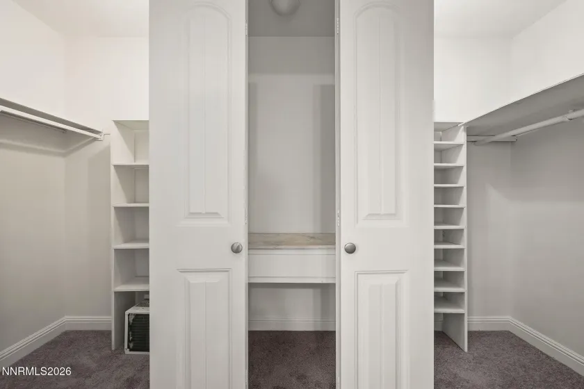 483 Beacon Hill, Sparks, Nevada 89431, 3 Bedrooms Bedrooms, ,2 BathroomsBathrooms,Residential,Residential,Beacon Hill,260001534