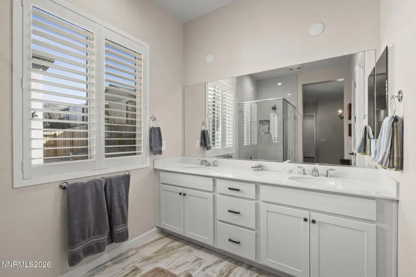 2268 Paint Horse, Reno, Nevada 89521, 3 Bedrooms Bedrooms, ,3 BathroomsBathrooms,Residential,Residential,Paint Horse,260001537