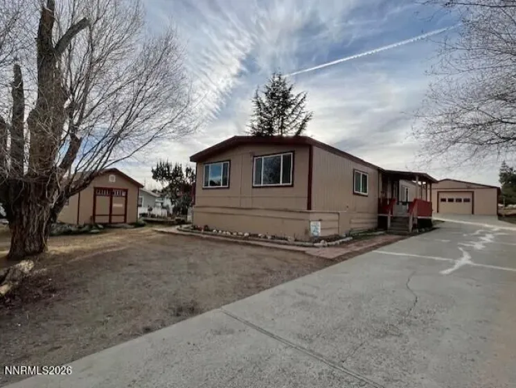 215 Danforth, Sun Valley, Nevada 89433, 3 Bedrooms Bedrooms, ,2 BathroomsBathrooms,Residential,Residential,Danforth,260001541