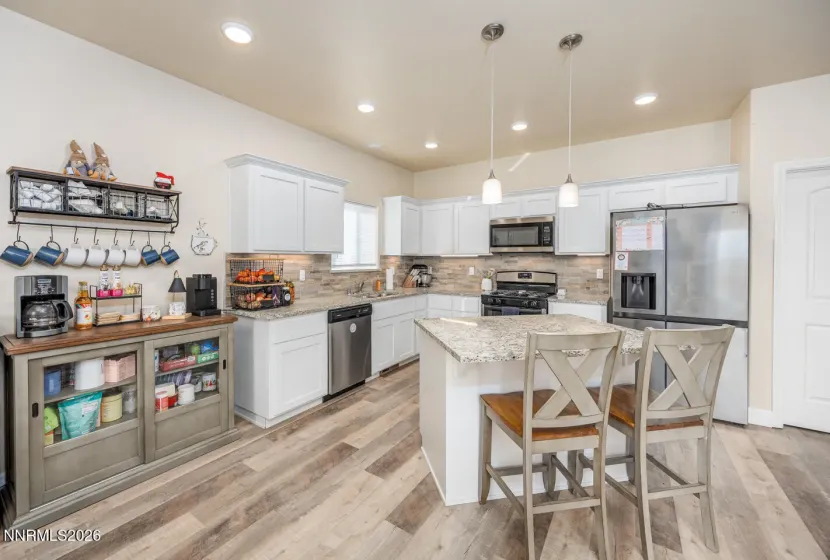 800 Great Basin, Fallon, Nevada 89406, 3 Bedrooms Bedrooms, ,2 BathroomsBathrooms,Residential,Residential,Great Basin,260001543