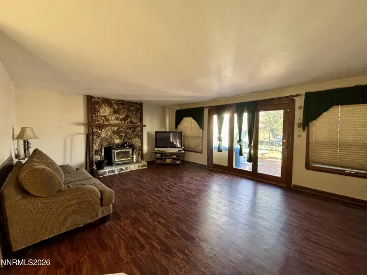 4245 Ranchita, Reno, Nevada 89502, 4 Bedrooms Bedrooms, ,3 BathroomsBathrooms,Residential,Residential,Ranchita,260001544