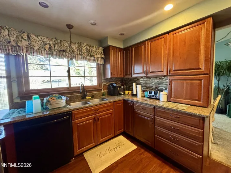 4245 Ranchita, Reno, Nevada 89502, 4 Bedrooms Bedrooms, ,3 BathroomsBathrooms,Residential,Residential,Ranchita,260001544