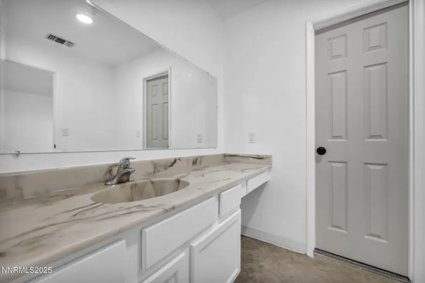 430 Calle De La Plata, Sparks, Nevada 89441, 3 Bedrooms Bedrooms, ,2 BathroomsBathrooms,Residential Lease,Manufactured,Calle De La Plata,260001546