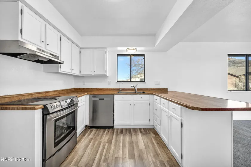 430 Calle De La Plata, Sparks, Nevada 89441, 3 Bedrooms Bedrooms, ,2 BathroomsBathrooms,Residential Lease,Manufactured,Calle De La Plata,260001546