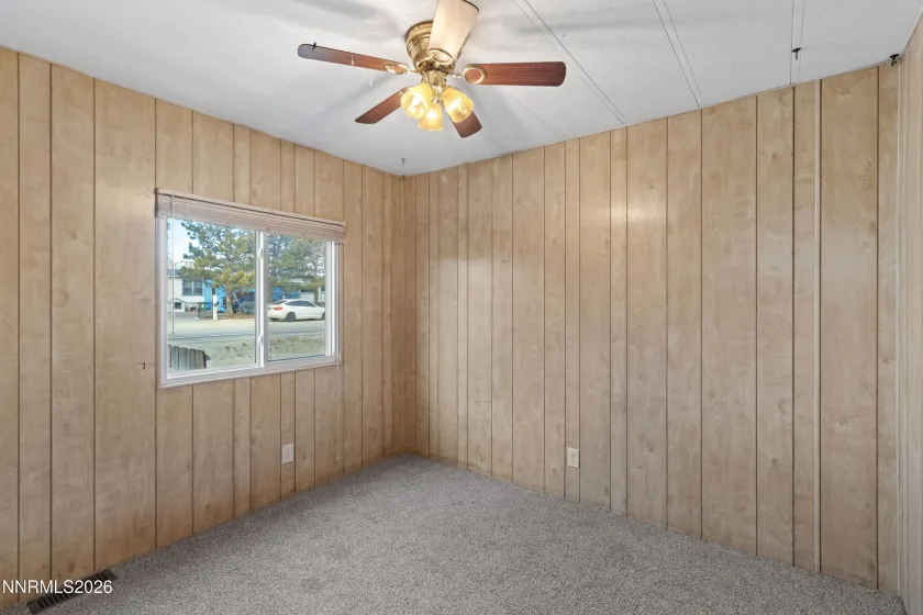 520 8th, Sun Valley, Nevada 89433, 3 Bedrooms Bedrooms, ,2 BathroomsBathrooms,Residential,Residential,8th,260001549