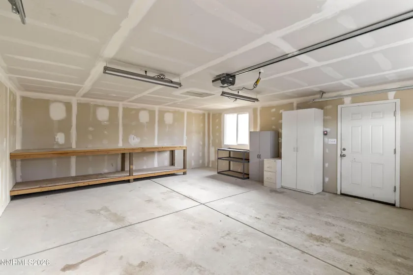 520 8th, Sun Valley, Nevada 89433, 3 Bedrooms Bedrooms, ,2 BathroomsBathrooms,Residential,Residential,8th,260001549