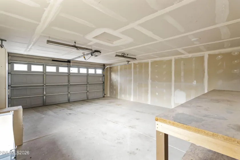 520 8th, Sun Valley, Nevada 89433, 3 Bedrooms Bedrooms, ,2 BathroomsBathrooms,Residential,Residential,8th,260001549