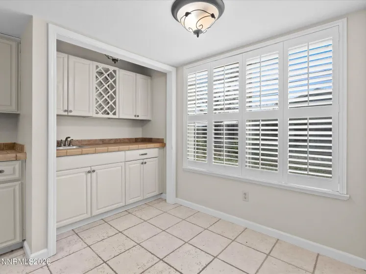 90 May, Sparks, Nevada 89436, 3 Bedrooms Bedrooms, ,3 BathroomsBathrooms,Residential,Residential,May,260001551