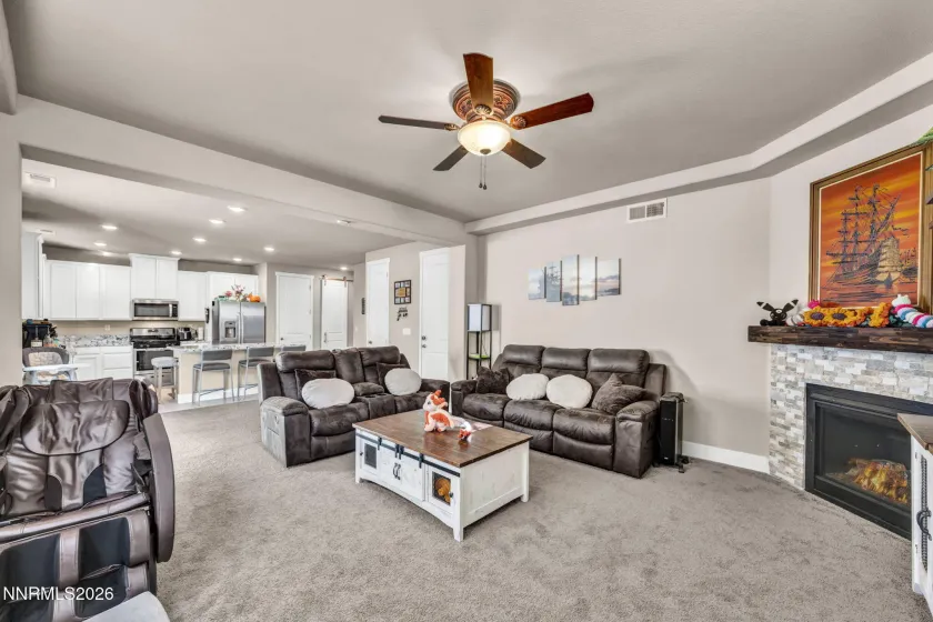 7567 Rambling Ridge, Reno, Nevada 89506, 4 Bedrooms Bedrooms, ,3 BathroomsBathrooms,Residential,Residential,Rambling Ridge,260001552