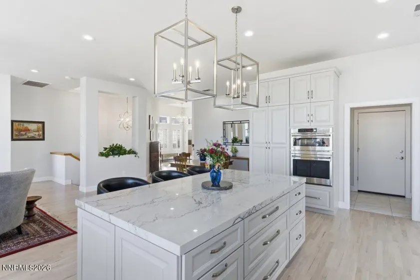 2556 Edgerock, Reno, Nevada 89519, 3 Bedrooms Bedrooms, ,3 BathroomsBathrooms,Residential,Residential,Edgerock,260001553