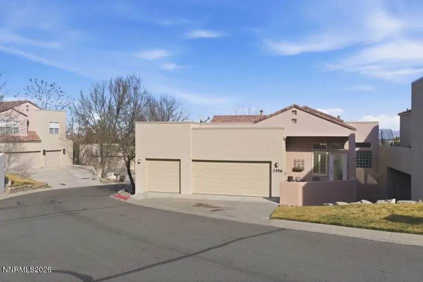 2556 Edgerock, Reno, Nevada 89519, 3 Bedrooms Bedrooms, ,3 BathroomsBathrooms,Residential,Residential,Edgerock,260001553